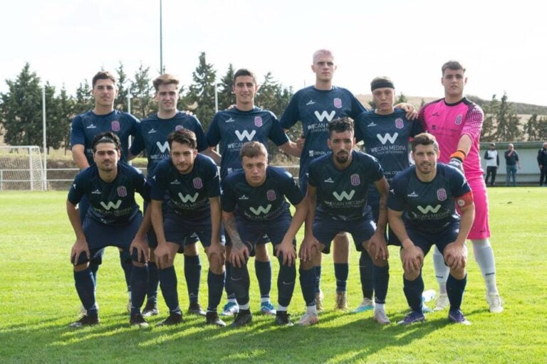 El Club Deportivo Medinense cede en un final dramático ante el CD San Agustín de Valladolid